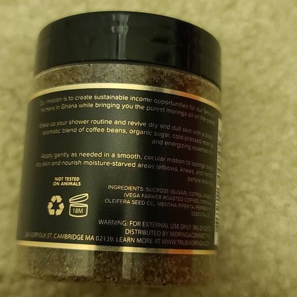 NWT True Moringa Rejuvenating Body Polish - Picture 2 of 4